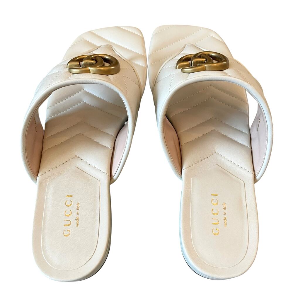 Gucci GG Marmont Matelasse Leather Flip Flop Sandals Cream White Sz 37.5 US 7.5 - Picture 5 of 16